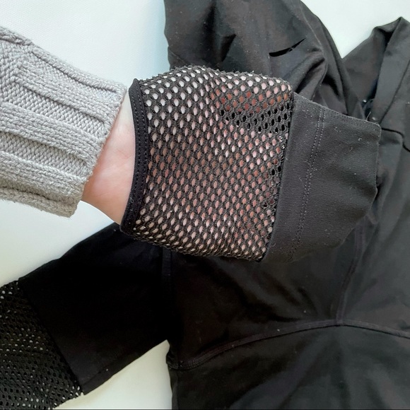 Victoria’s Secret PINK Black Ultimate Leggings - Picture 4 of 5